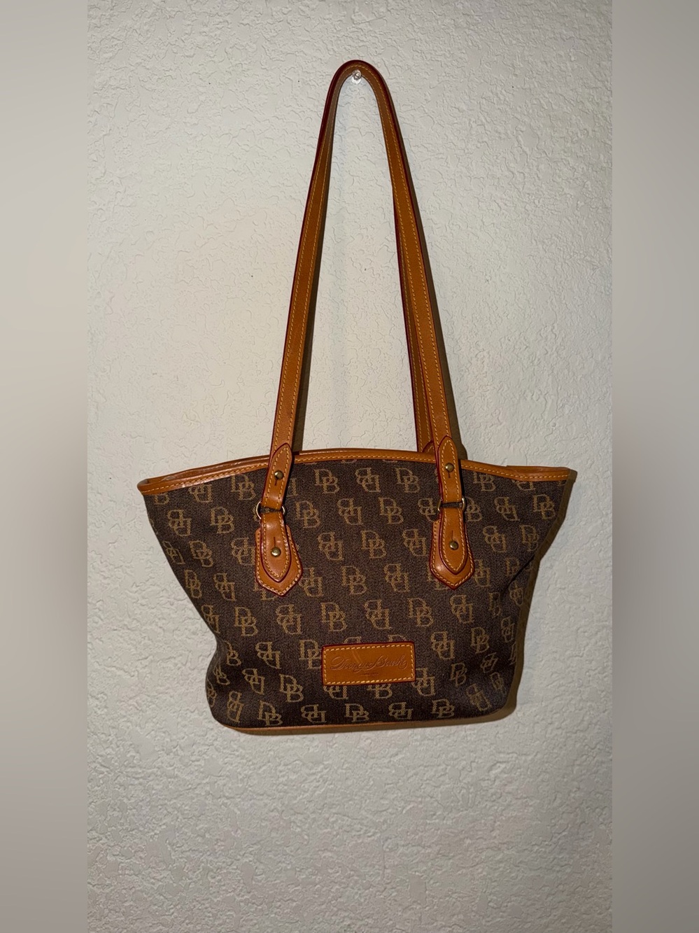 Dooney & Bourke Gretta Monogram Tote Bag - Excellent Condition!